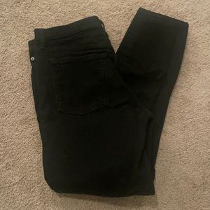 Black Abercrombie jeans “the skinny high rise” size 29